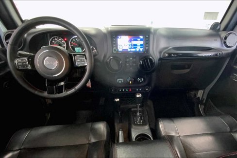 Used 2012 Jeep Wrangler Altitude image 9