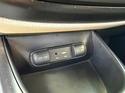 Used 2017 Kia Soul image 25