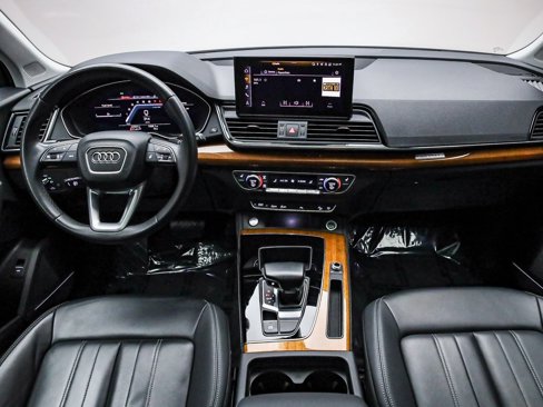 Used 2023 Audi Q5 2.0T Premium Plus w/ Premium Plus Package image 13