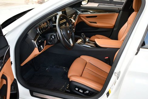 Used 2018 BMW 530i xDrive image 42