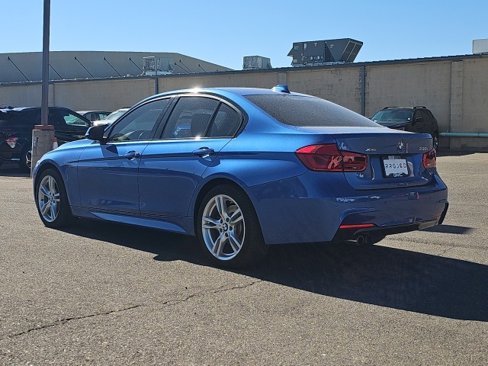 Used 2017 BMW 330i xDrive Sedan image 4