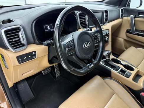 Used 2018 Kia Sportage SX image 8