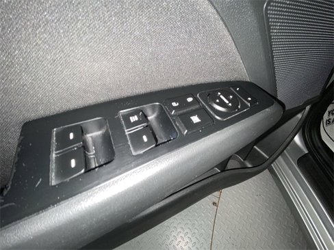 Used 2020 Hyundai Elantra SEL w/ Cargo Package (C1) image 13