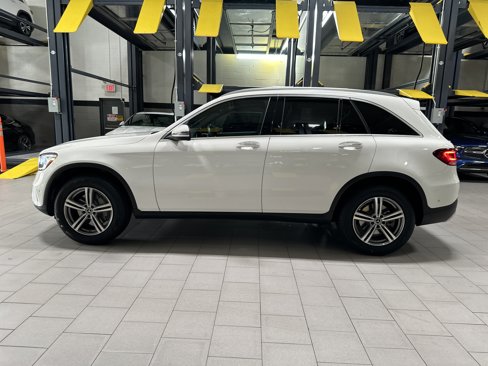 Certified 2021 Mercedes-Benz GLC 300 4MATIC image 2
