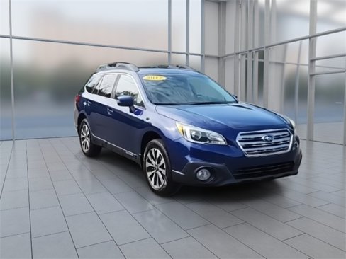 Used 2017 Subaru Outback 2.5i Limited image 2