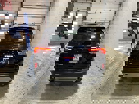 Used 2020 Ford Escape SEL image 12