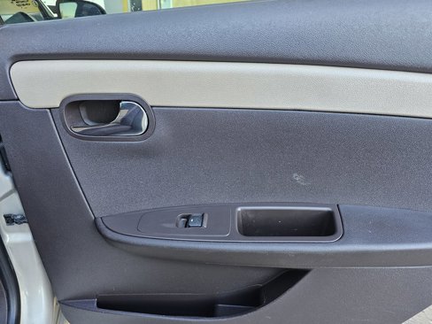 Used 2014 Chevrolet Malibu LS image 17