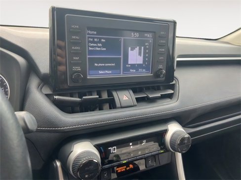 Used 2019 Toyota RAV4 XLE image 13