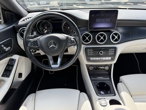 Used 2019 Mercedes-Benz CLA 250 image 14