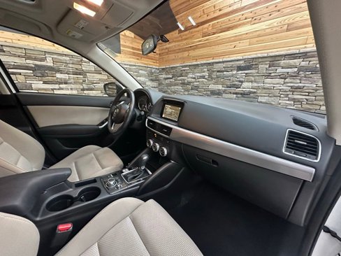 Used 2016 MAZDA CX-5 Touring w/ Bose/Moonroof Package image 13