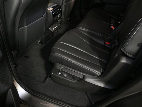 Used 2025 Acura MDX w/ Technology Package image 30