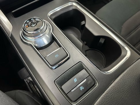 Used 2020 Ford Fusion SE image 40