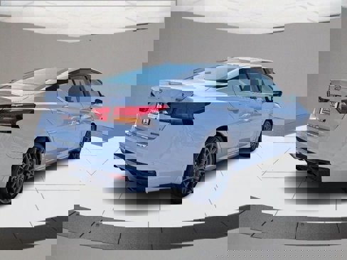 Used 2023 Nissan Altima 2.0 SR image 3