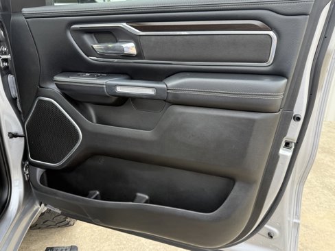 Used 2022 RAM 1500 Laramie image 45