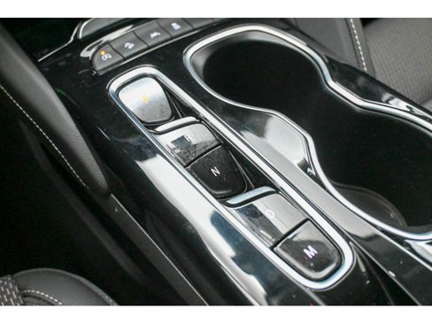 Used 2023 Buick Envision Preferred image 37