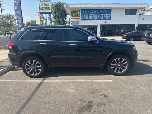 Used 2018 Jeep Grand Cherokee Overland image 5