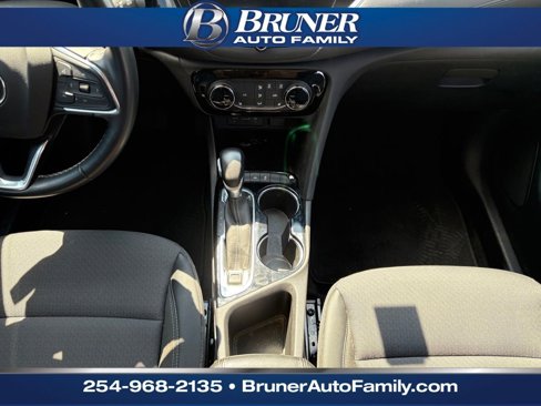Used 2022 Buick Encore GX Preferred w/ Cold Weather Comfort Package image 22