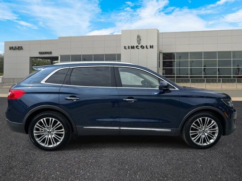 Used 2017 Lincoln MKX Reserve image 2