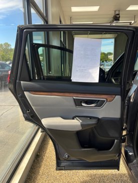 Used 2019 Honda CR-V EX image 16