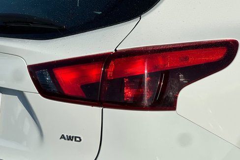 Used 2019 Nissan Rogue Sport S image 49