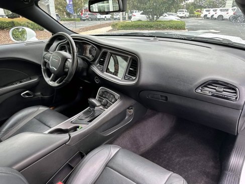 Used 2017 Dodge Challenger SXT Plus image 16
