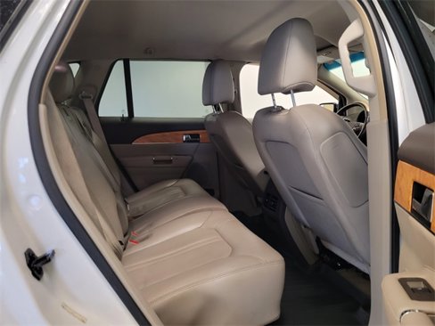 Used 2012 Lincoln MKX FWD w/ Wood Pkg image 13
