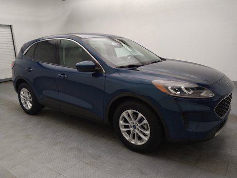 Used 2020 Ford Escape SE image 11