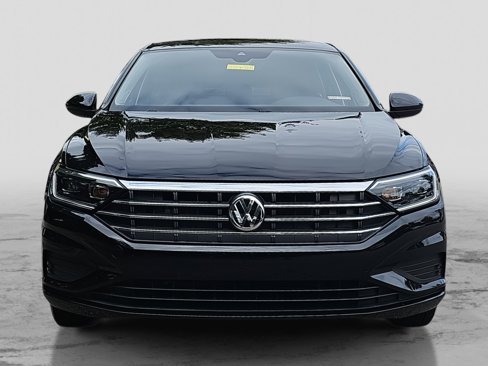 Used 2021 Volkswagen Jetta SEL image 2
