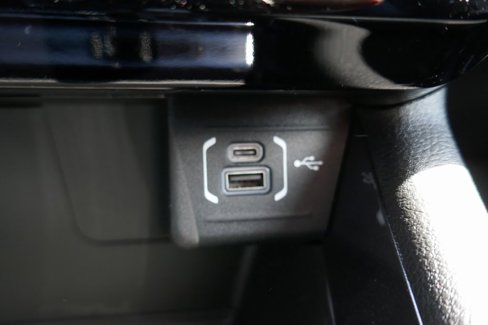 New 2025 Jeep Compass Latitude image 18