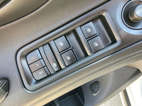Used 2016 Buick LaCrosse Leather image 22