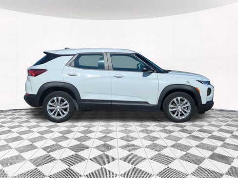 Used 2022 Chevrolet TrailBlazer LS image 7