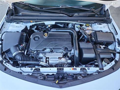 Used 2021 Chevrolet Malibu RS image 16