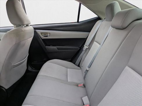 Used 2014 Toyota Corolla LE image 17