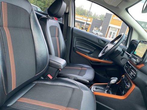 Used 2018 Ford EcoSport SES w/ SES Cold Weather Package image 9