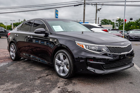 Used 2017 Kia Optima EX image 3