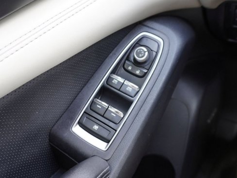 Used 2019 Subaru Ascent Limited image 24