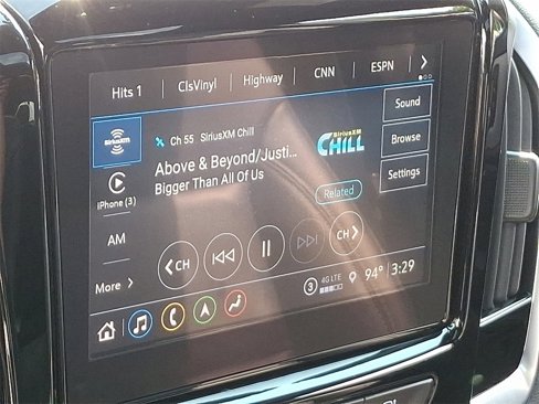 Used 2022 Chevrolet Traverse LT w/ LT Premium Package image 20
