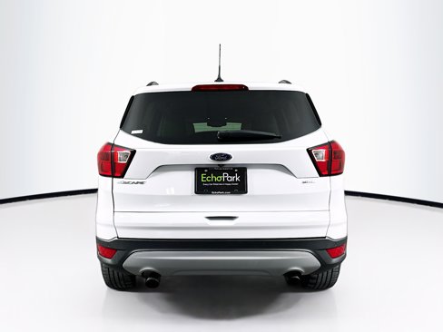 Used 2019 Ford Escape SEL image 7