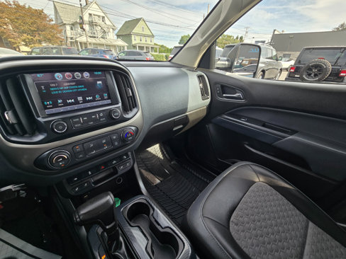Used 2016 Chevrolet Colorado Z71 image 10