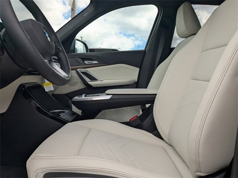 New 2026 BMW X1 xDrive28i w/ Technology Package image 21