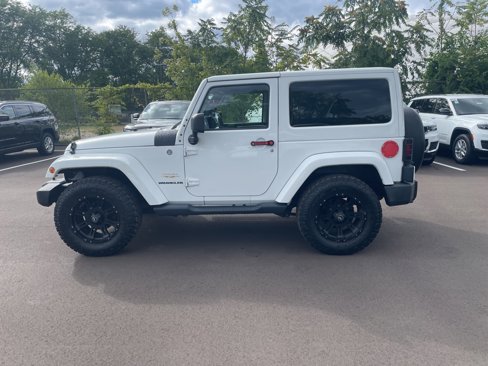 Used 2014 Jeep Wrangler Sahara w/ Connectivity Group image 3