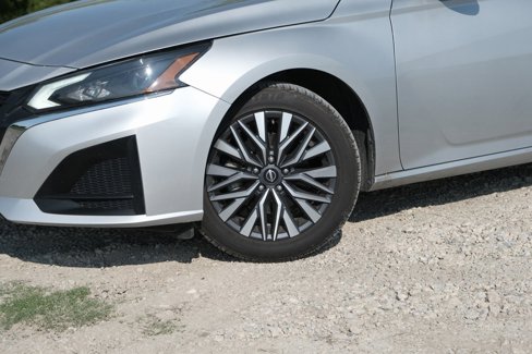 Used 2023 Nissan Altima 2.5 SV image 36