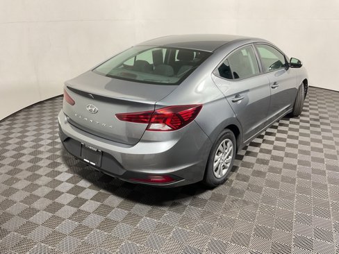 Used 2019 Hyundai Elantra SE w/ Cargo Package image 15