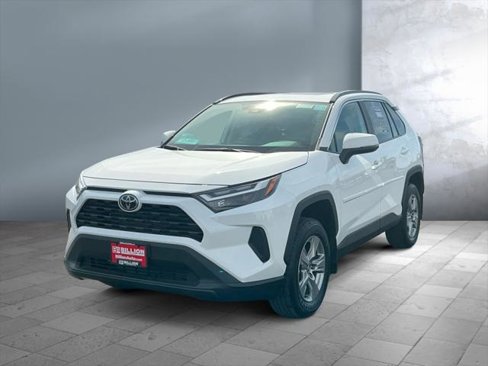 Certified 2025 Toyota RAV4 XLE image 1