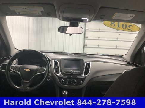 Used 2018 Chevrolet Equinox LT image 13