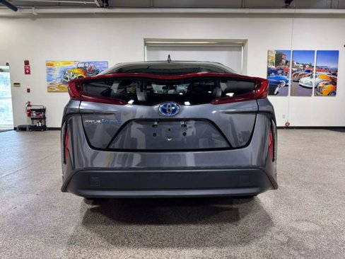 Used 2018 Toyota Prius Prime Premium image 6