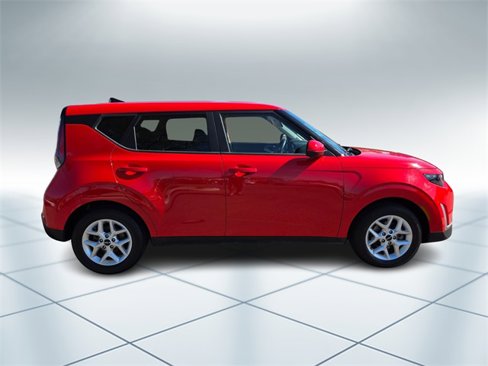 Used 2023 Kia Soul LX w/ Option Group 015 image 3