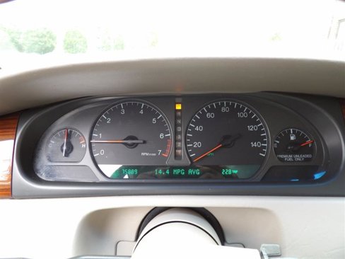 Used 2000 Cadillac Eldorado ESC w/ Comfort/Convenience Pkg image 19
