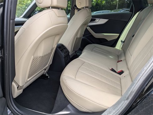 Used 2017 Audi A4 2.0T Premium image 5