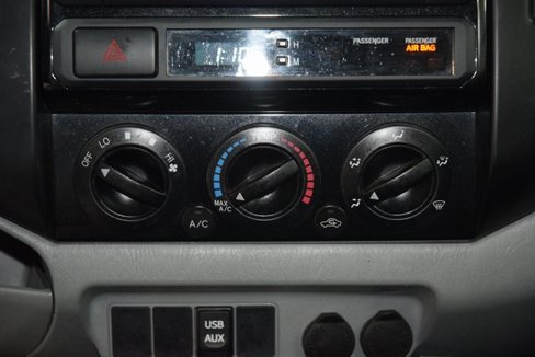 Used 2013 Toyota Tacoma PreRunner image 30